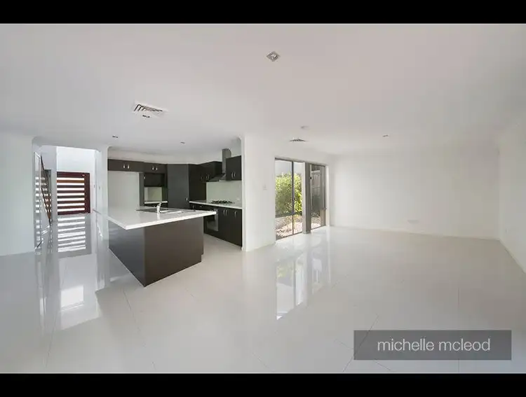 Fifth view of Homely house listing, 5 Lomandra Place, Chapel Hill QLD 4069