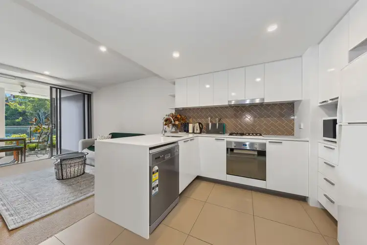 3510/35 Burdett Street, Albion QLD 4010