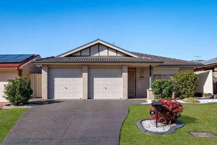 15 Feldspar Road, Eagle Vale NSW 2558