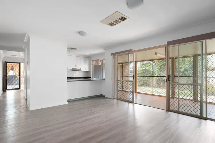 Sixth view of Homely house listing, 11 Peggy Court, Emerald QLD 4720