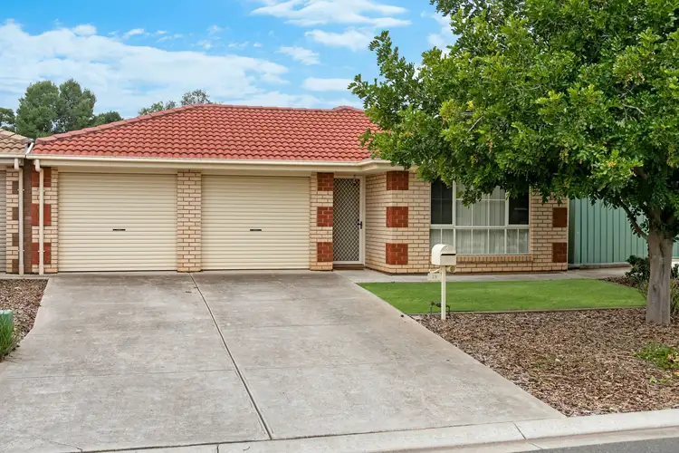 (D.H.A) Defence Housing Australia, Evanston Gardens SA 5116