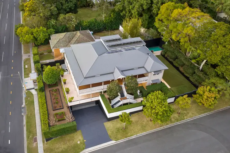 2 Batman Street, Clayfield QLD 4011