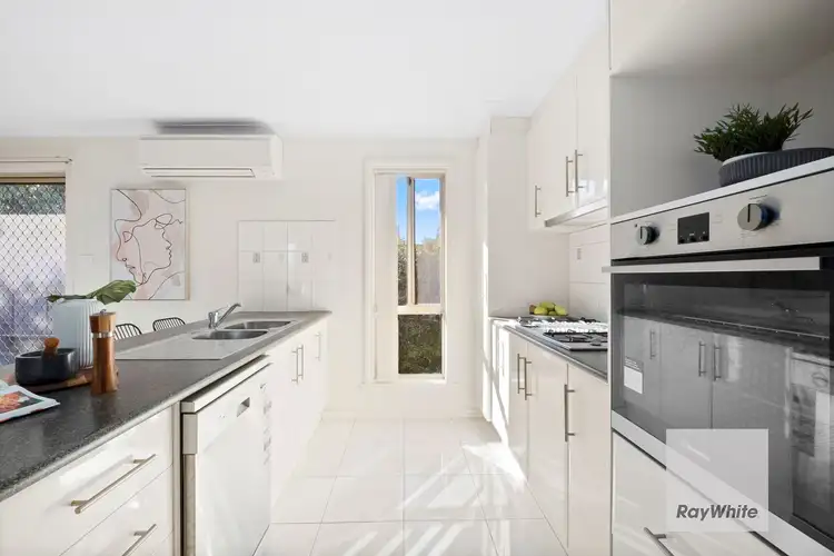 Fourth view of Homely unit listing, 1/7 Sebastian Place, Sunbury VIC 3429