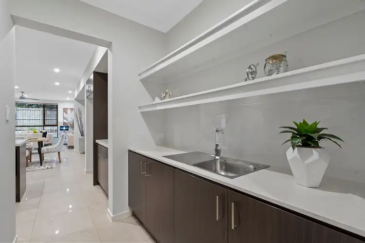 Fifth view of Homely house listing, 15 Kingfisher Court, Bahrs Scrub QLD 4207