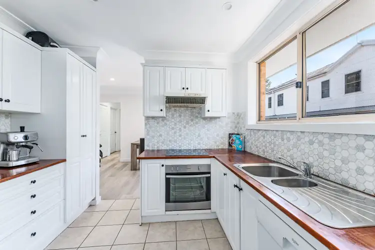 Fourth view of Homely villa listing, 5/19-23 Park Avenue, Helensburgh NSW 2508