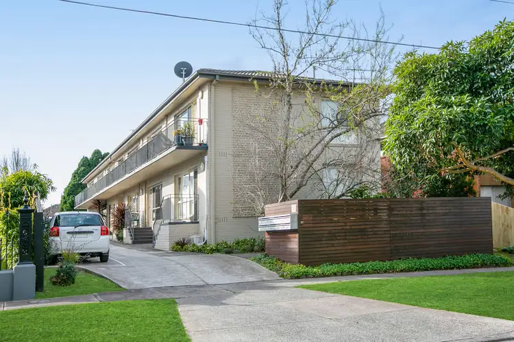 Main view of Homely unit listing, 10/20 Kemp Street, Thornbury VIC 3071