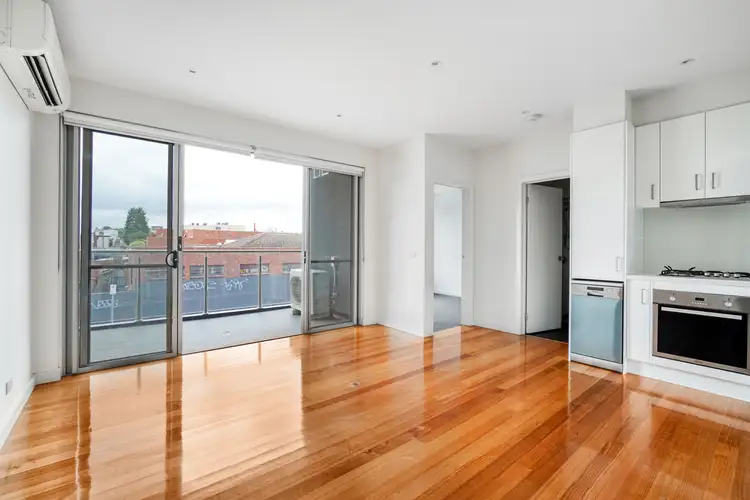 Fourth view of Homely apartment listing, 4/209c Wood Street, Preston VIC 3072