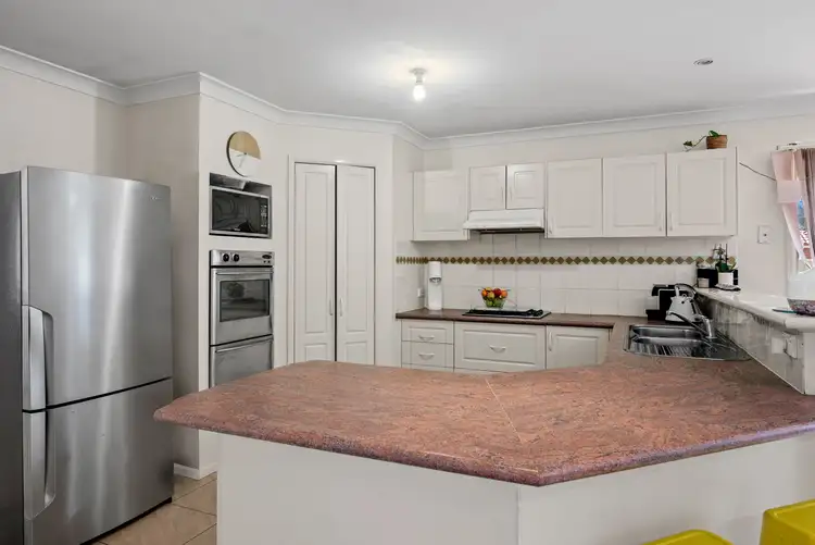 Fifth view of Homely house listing, 40 Mclaughlin Circuit, Bradbury NSW 2560