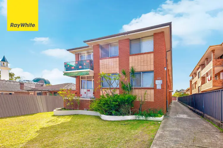 8/53 Wangee Road, Lakemba NSW 2195