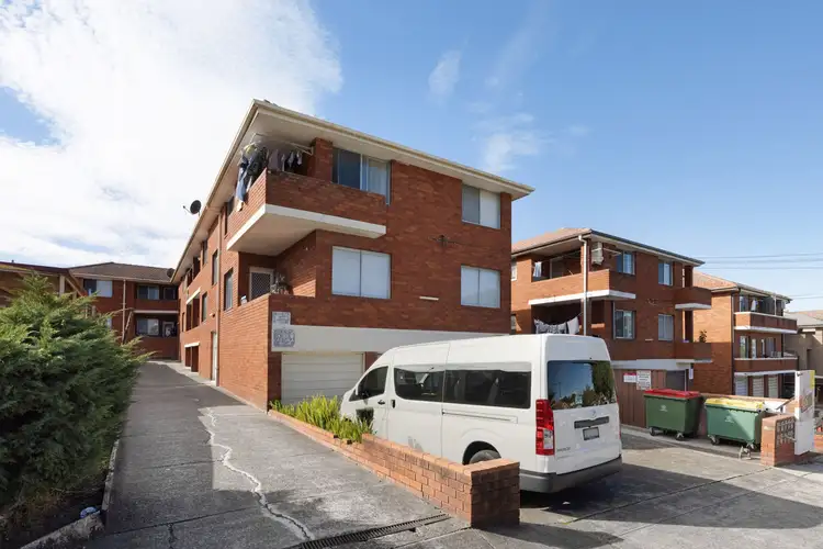 2/38 Arthur Street, Punchbowl NSW 2196