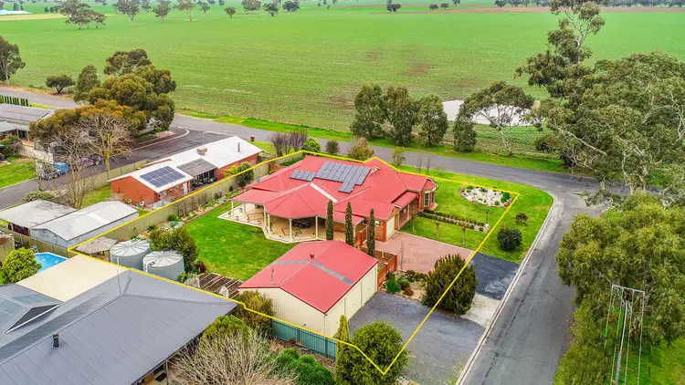Fifth view of Homely house listing, 2 Kerslake Street, Bordertown SA 5268