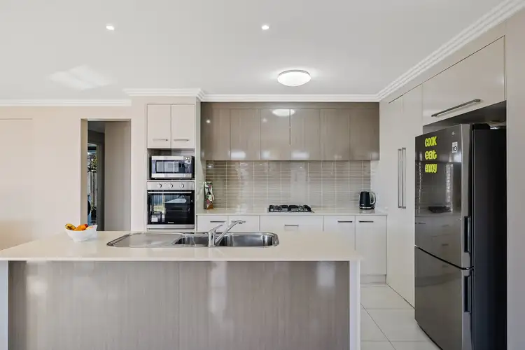 Fifth view of Homely house listing, 4 Vinnicombe Street, Kearneys Spring QLD 4350