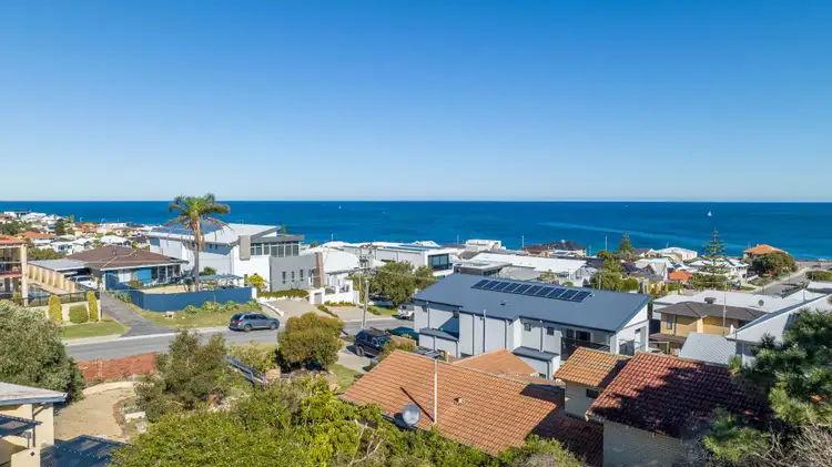 93 Cliff Street, Sorrento WA 6020