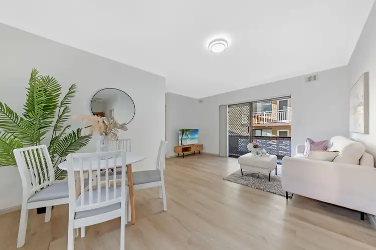 Main view of Homely apartment listing, 2/10-12 Victoria Avenue, Penshurst NSW 2222