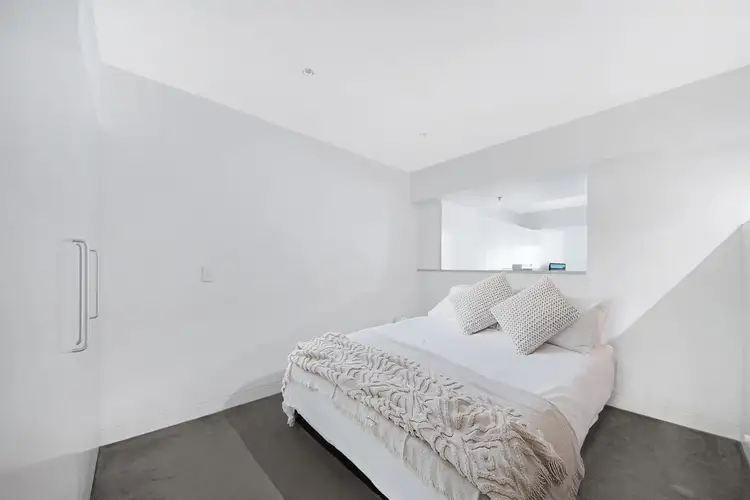 Third view of Homely apartment listing, 408/2 York Street, Sydney NSW 2000