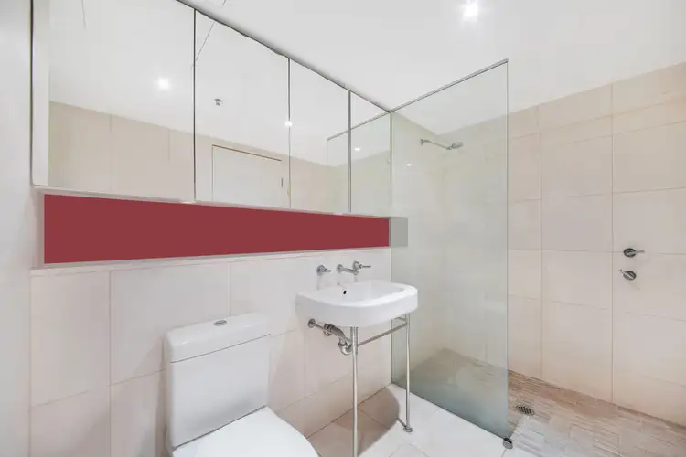 Sixth view of Homely apartment listing, 408/2 York Street, Sydney NSW 2000
