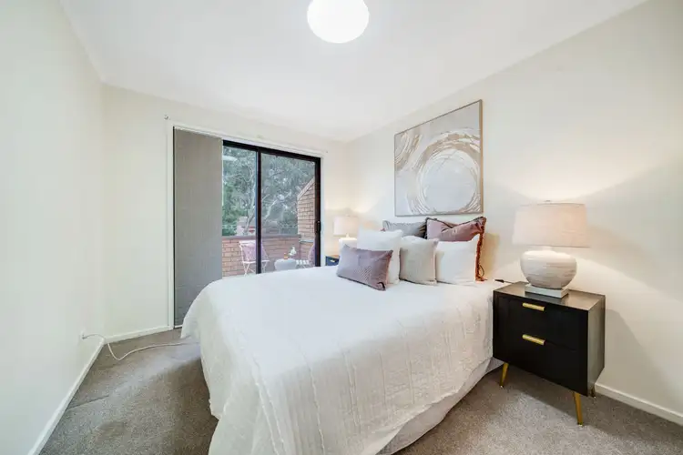 Sixth view of Homely unit listing, 2/4 Thurlow Place, Belconnen ACT 2617
