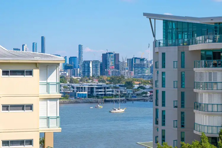 30708/2 Harbour Road, Hamilton QLD 4007
