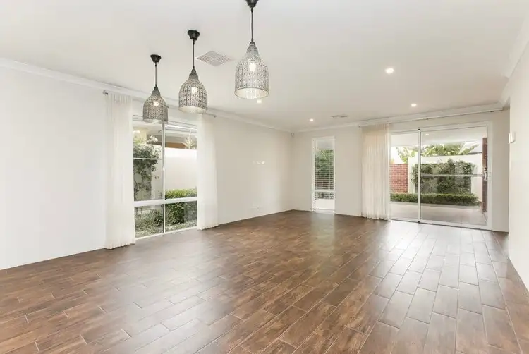 56 Jennapullin Crescent, Ellenbrook WA 6069