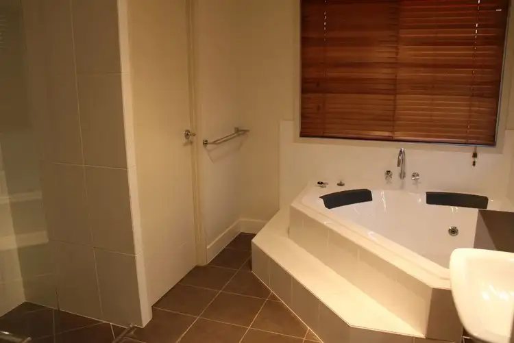 Seventh view of Homely house listing, 27 LONGREACH Court, Tannum Sands QLD 4680