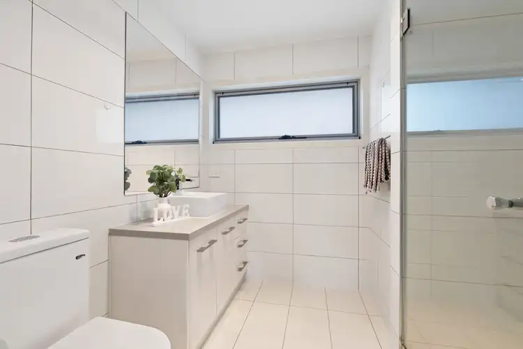 Fourth view of Homely unit listing, 5/18 Hiddleston Avenue, Box Hill South VIC 3128