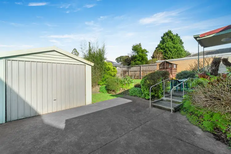 Fifth view of Homely house listing, 3 Cherry Orchard Rise, Box Hill North VIC 3129