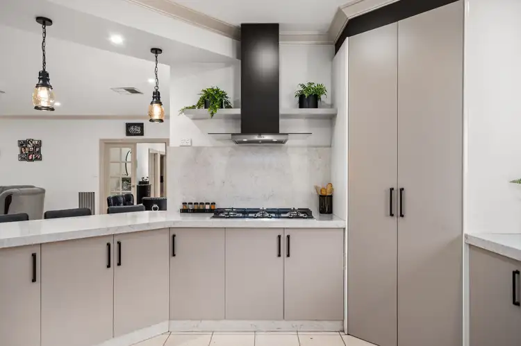 Fourth view of Homely house listing, 6 Mitta Place, Taylors Hill VIC 3037