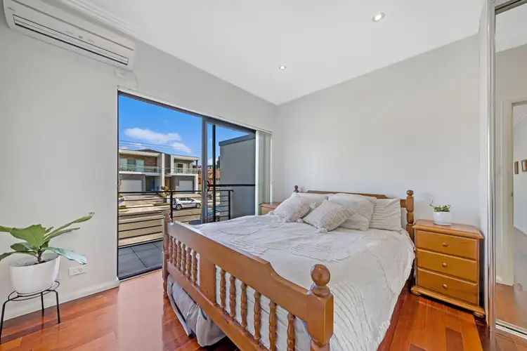 Sixth view of Homely semi-detached listing, 8 Wellington Road, Hurstville NSW 2220