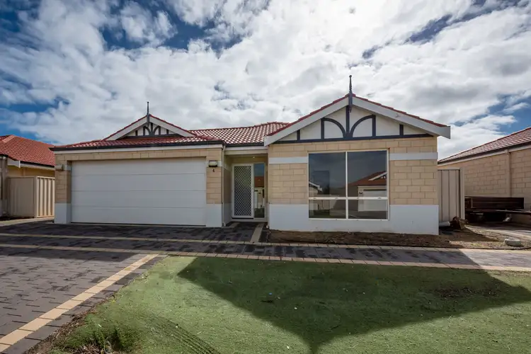 Main view of Homely unit listing, 4/41 Blencowe Road, Utakarra WA 6530