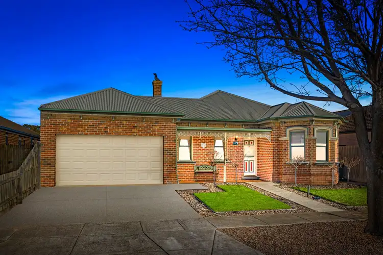 19 Blossom Lane, Werribee VIC 3030