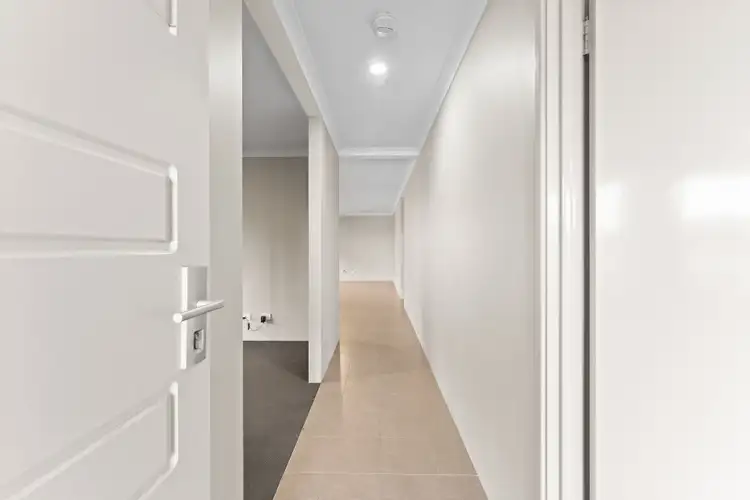 Third view of Homely house listing, 46 Sorrento Turn, Secret Harbour WA 6173