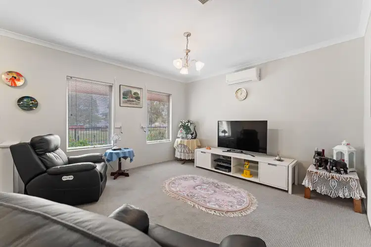 Fifth view of Homely house listing, 6 Kingaroy Drive, Baldivis WA 6171