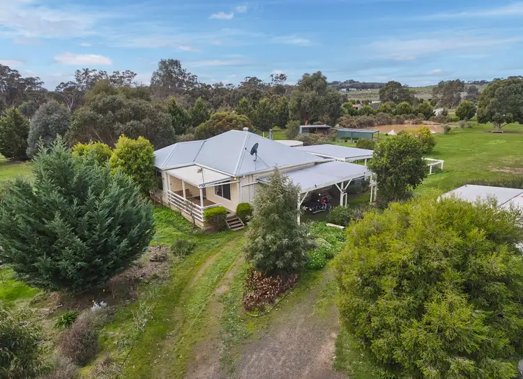 15 Hylands Lane, Heathcote VIC 3523