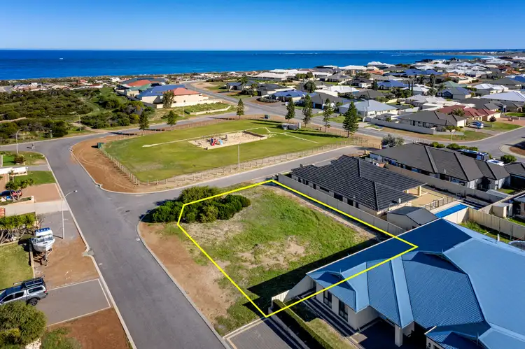 2 Jon Jim Lane, Wandina WA 6530
