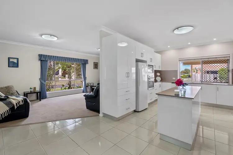 Fourth view of Homely house listing, 2 Discovery Close, Kuraby QLD 4112