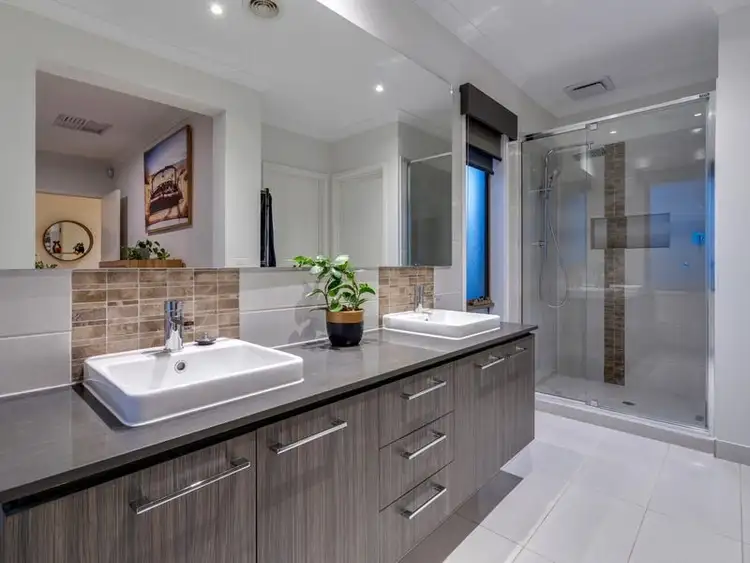 Sixth view of Homely house listing, 8 Charm Road, Greenvale VIC 3059