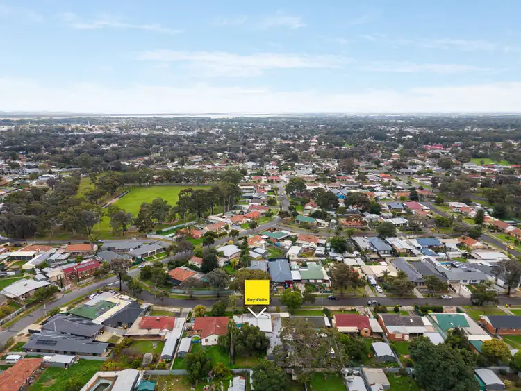 9 Rosemary Avenue, Parafield Gardens SA 5107