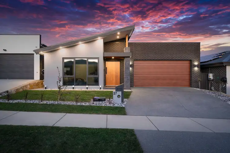 27 Underhill Street, Googong NSW 2620