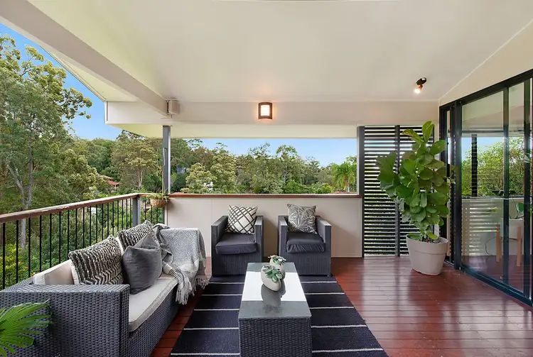 109 Burbong Street, Chapel Hill QLD 4069