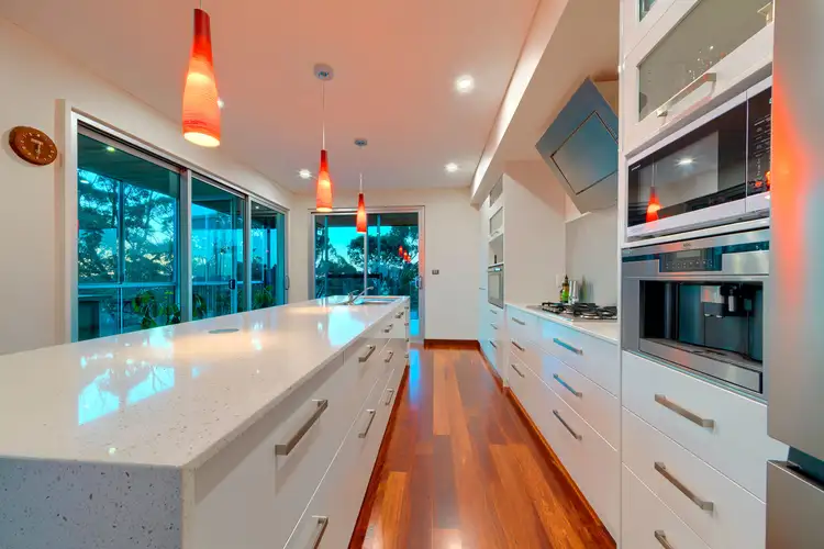 Sixth view of Homely house listing, 1 Adelaide Place, Mount Clarence WA 6330