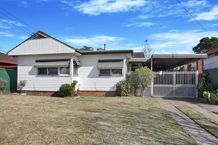 33 Worcester Road, Cambridge Park NSW 2747