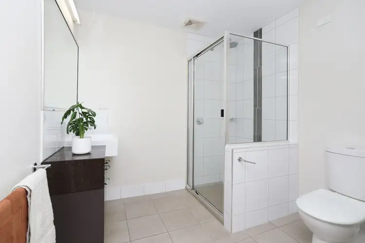 Sixth view of Homely unit listing, 8/8 Mauna Loa Street, Darwin City NT 800