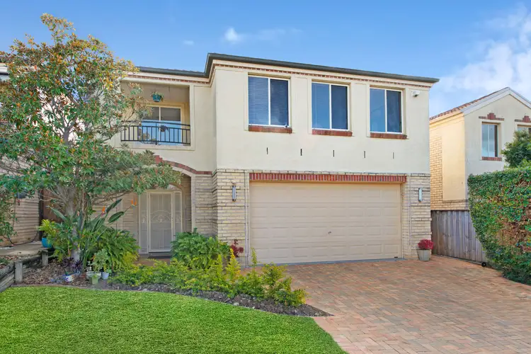 16 Summit Court, Glenwood NSW 2768