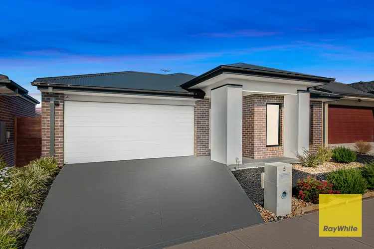 Second view of Homely house listing, 5 Razorbill Terrace, Werribee VIC 3030