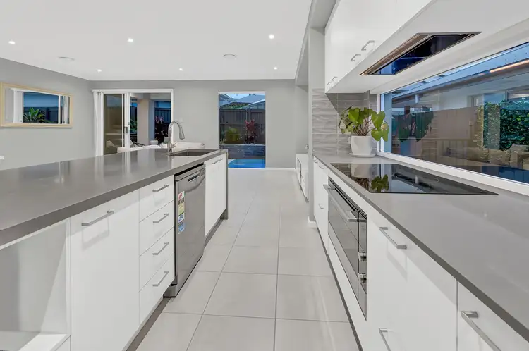 51 Foreshore Street, Coomera QLD 4209