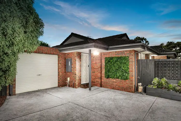 2/53 Jacaranda Drive, Mill Park VIC 3082
