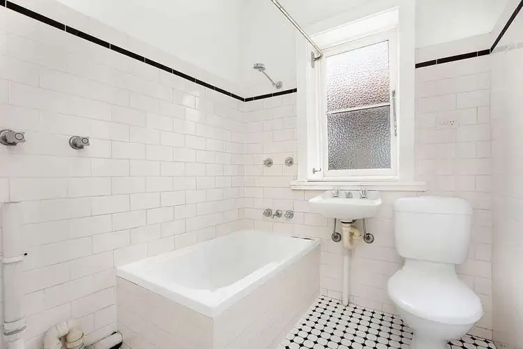 Fifth view of Homely apartment listing, 4/9 Dickson Street, Bronte NSW 2024