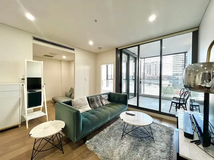 16 Gadigal Avenue