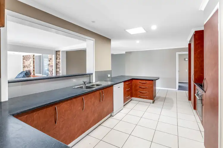 Sixth view of Homely house listing, 2 Chopin Court, Burpengary QLD 4505