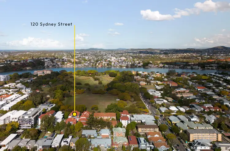 27/120 Sydney Street, New Farm QLD 4005